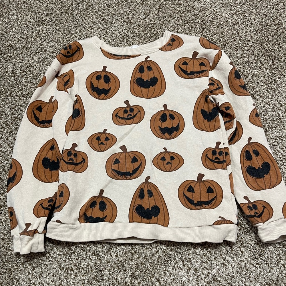 H&M pumpkins size 6